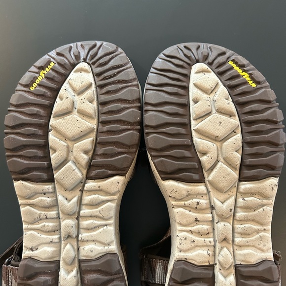 Sketchers sandals - Picture 5 of 6